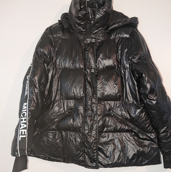 Michael Kors MK Designer Black Zip Up Puffer Jacket with Logo - Size XL - Picture 1 of 3